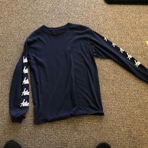 Active navy long sleeve shirt